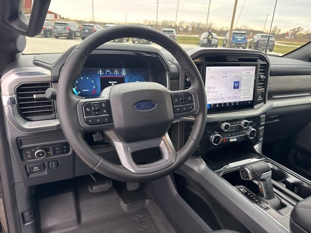 2025 Ford F-150 Lariat Random Lake WI