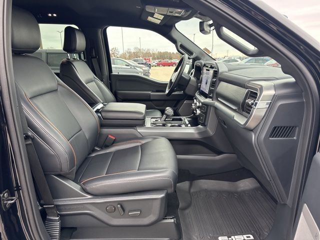 2025 Ford F-150 Lariat Random Lake WI