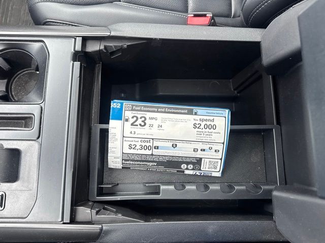2025 Ford F-150 Lariat Random Lake WI