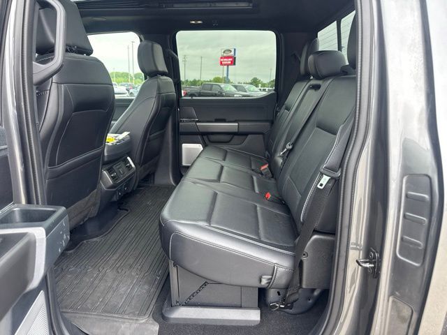 2025 Ford F-150 Lariat Random Lake WI