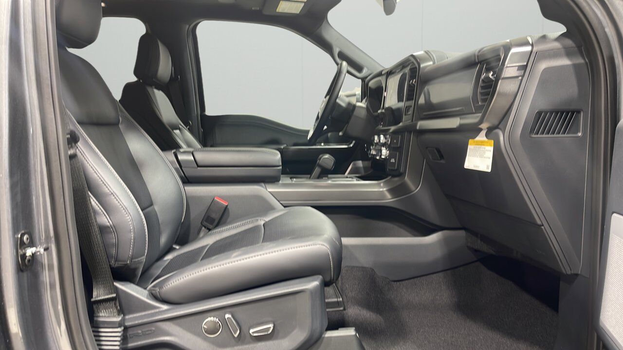 2025 Ford F-150 Lariat Sherwood Park AB