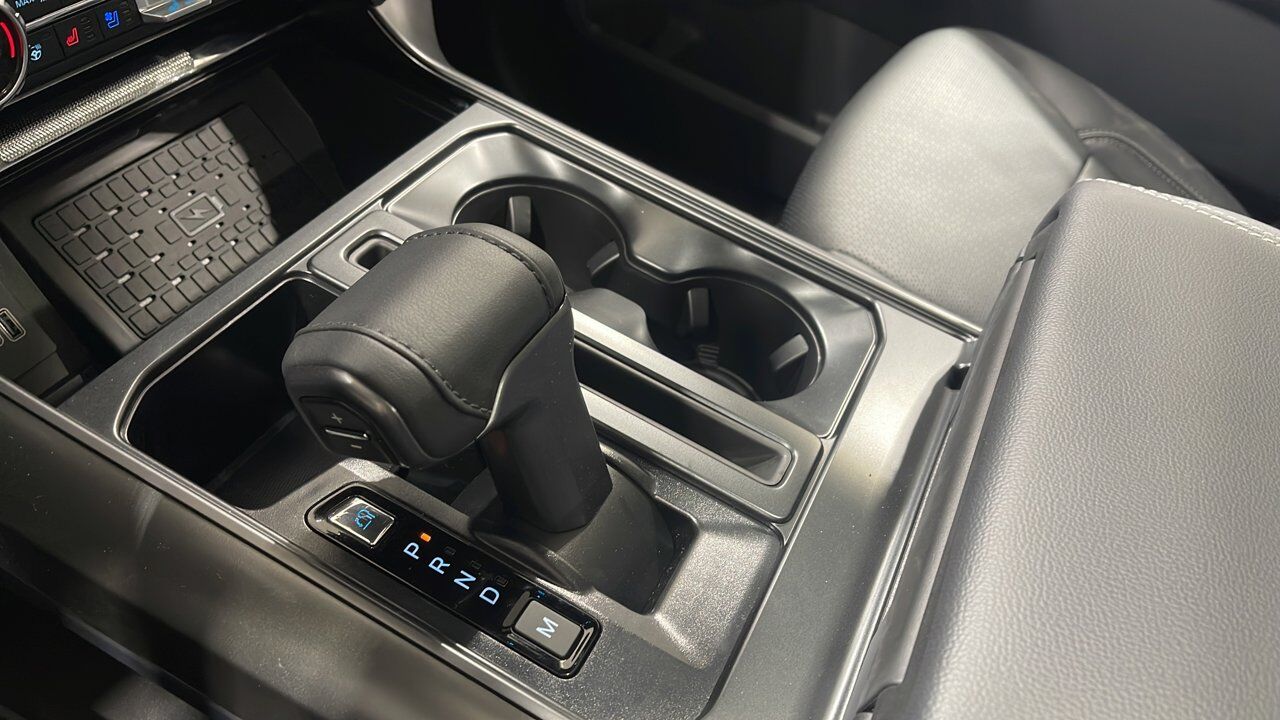 2025 Ford F-150 Lariat Sherwood Park AB