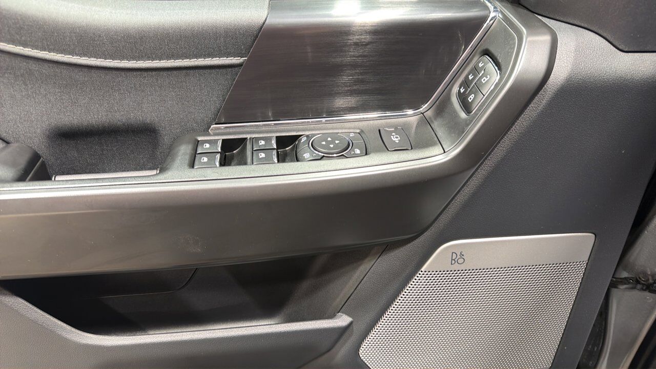 2025 Ford F-150 Lariat Sherwood Park AB