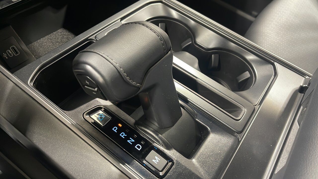 2025 Ford F-150 Lariat Sherwood Park AB