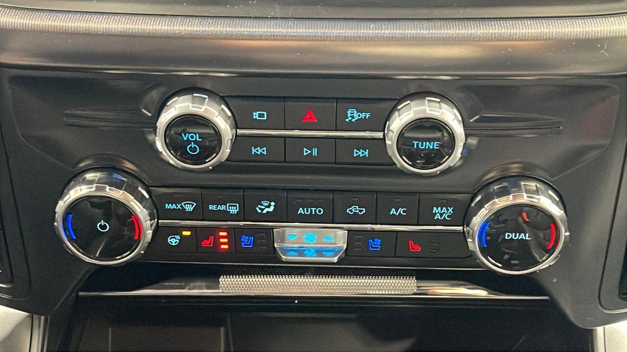 2025 Ford F-150 Lariat Sherwood Park AB