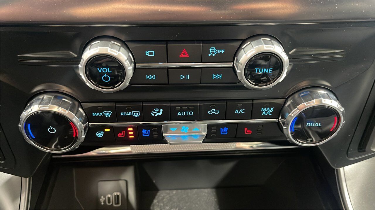 2025 Ford F-150 Lariat Sherwood Park AB