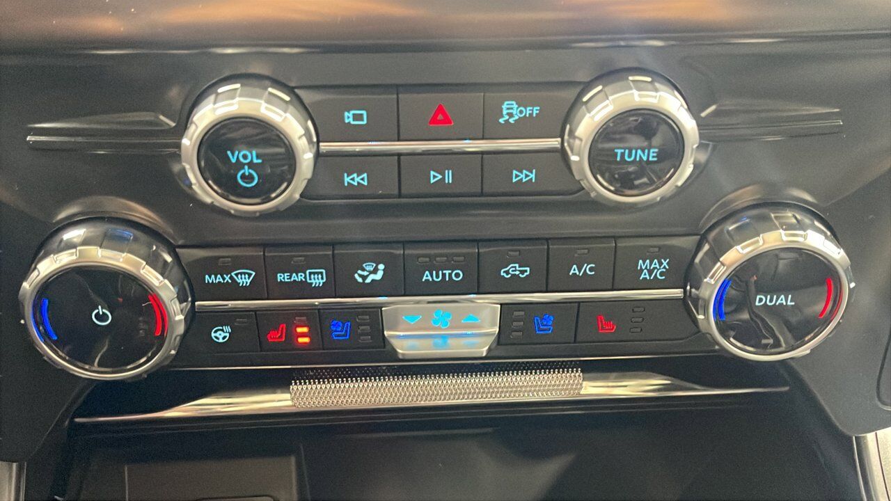 2025 Ford F-150 Lariat Sherwood Park AB