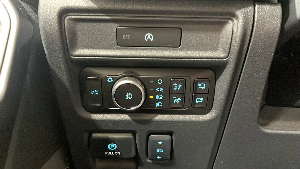 2025 Ford F-150 Lariat Sherwood Park AB