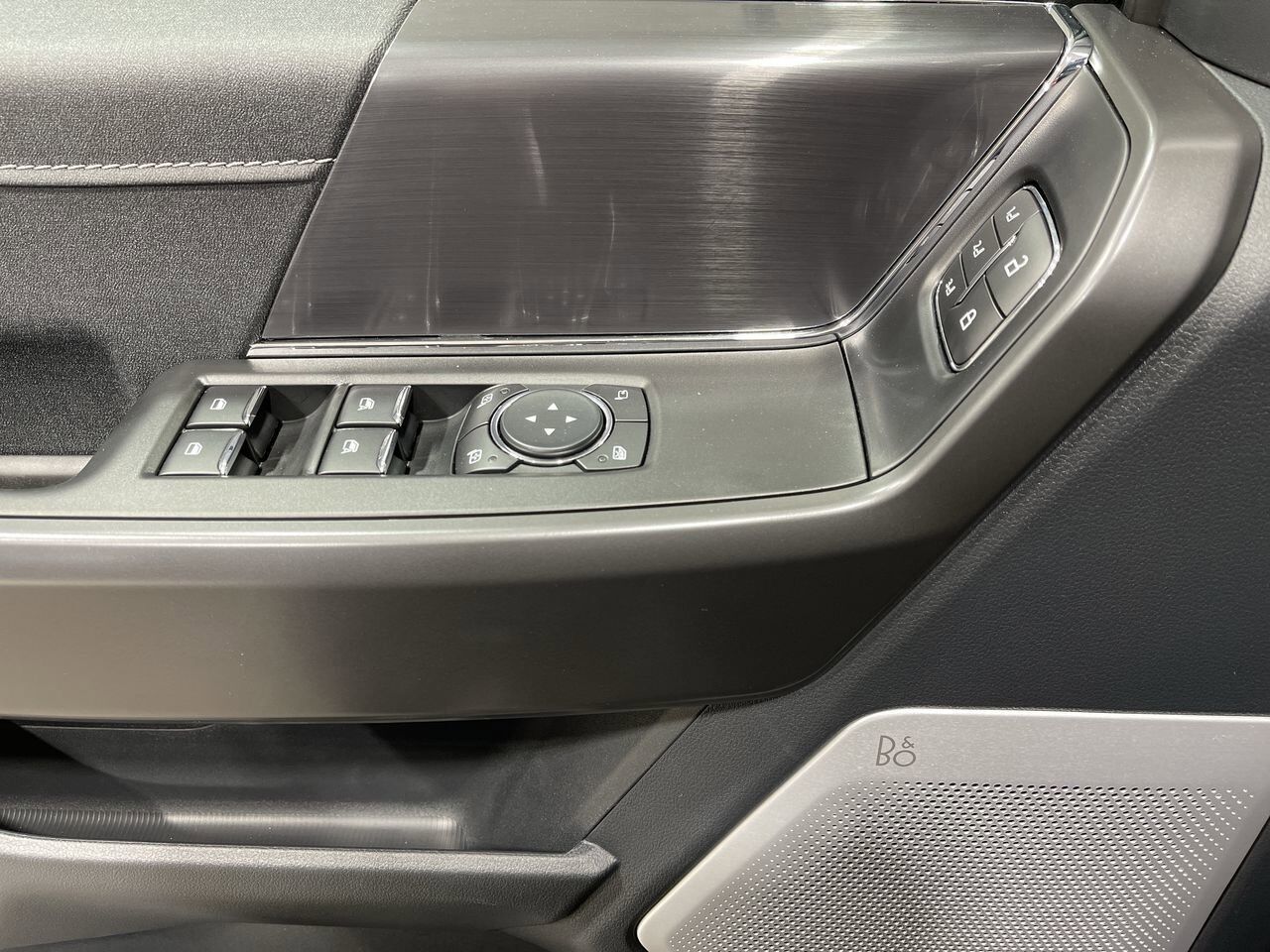 2025 Ford F-150 Lariat Sherwood Park AB