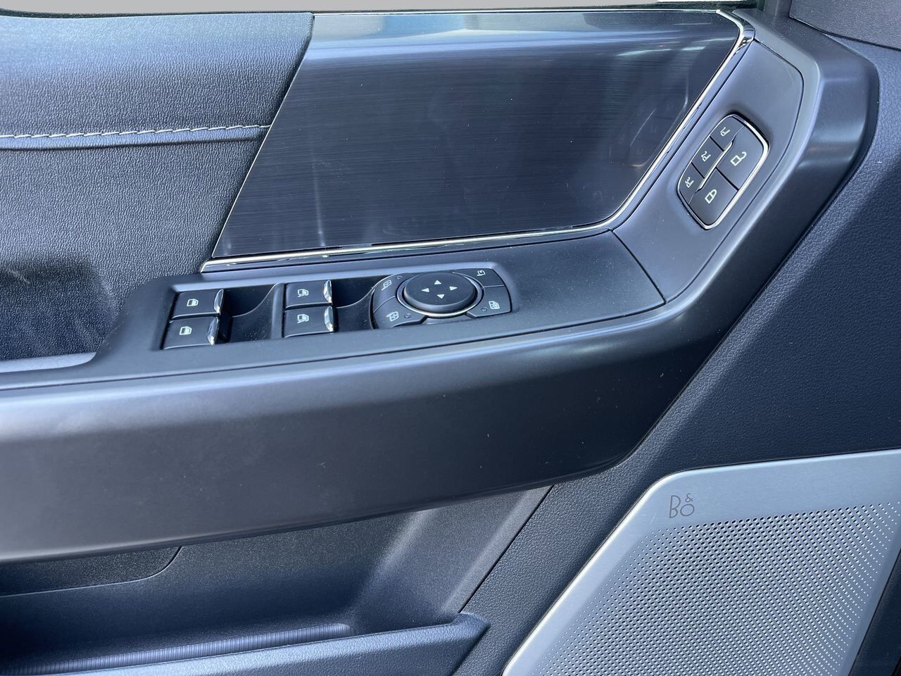 2025 Ford F-150 Lariat Sherwood Park AB