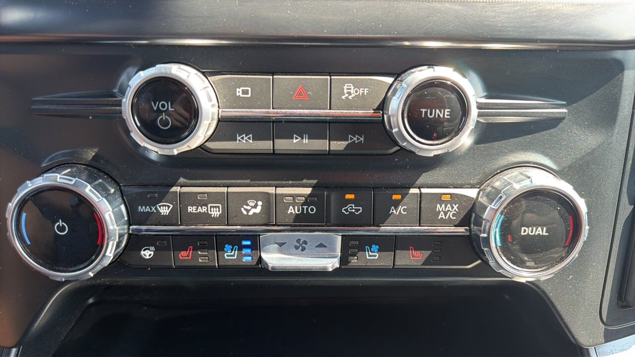 2025 Ford F-150 Lariat Sherwood Park AB