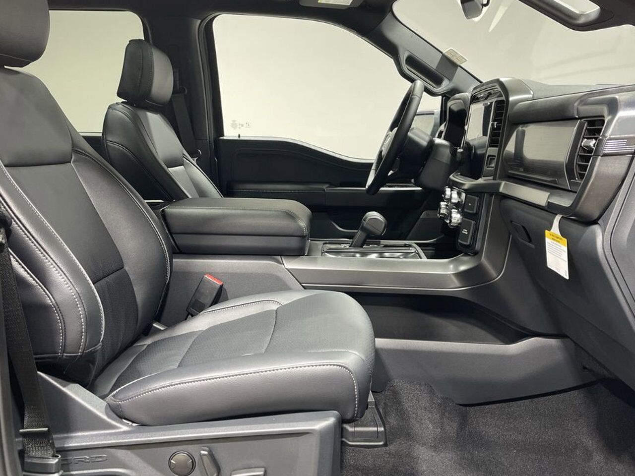 2025 Ford F-150 Lariat Sherwood Park AB