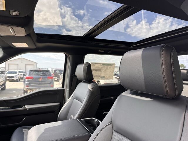 2025 Ford F-150 Lariat Watertown SD
