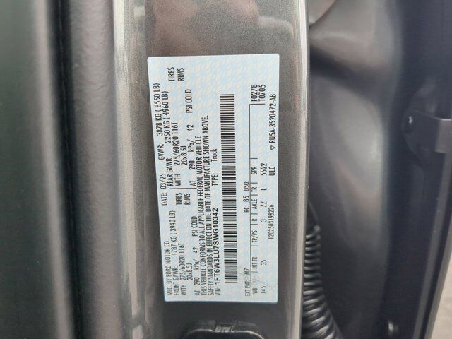 2025 Ford F-150 Lightning Flash Appleton WI