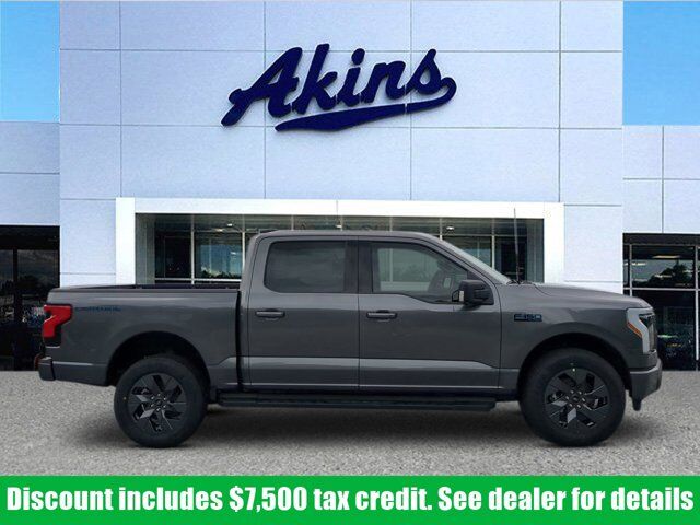 2025 Ford F-150 Lightning Flash Appleton WI