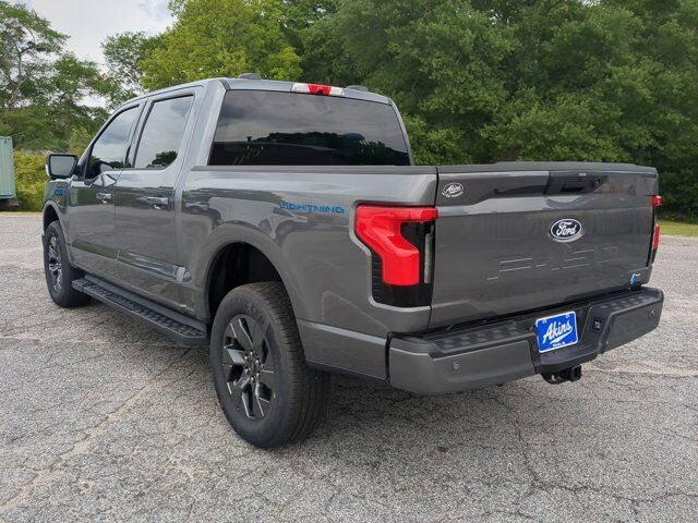 2025 Ford F-150 Lightning Flash Appleton WI