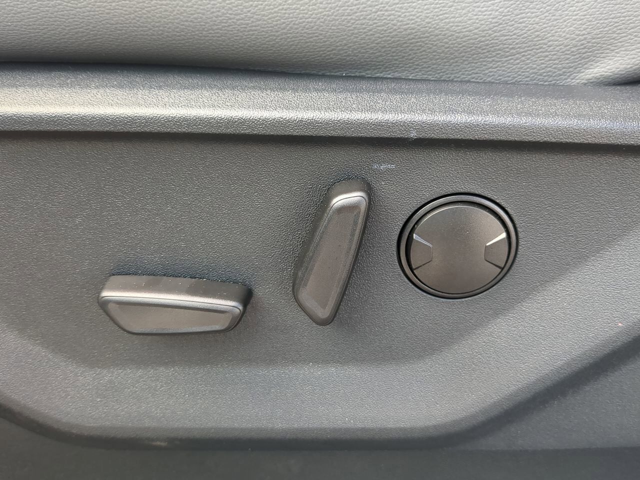 2025 Ford F-150 Lightning Flash Appleton WI