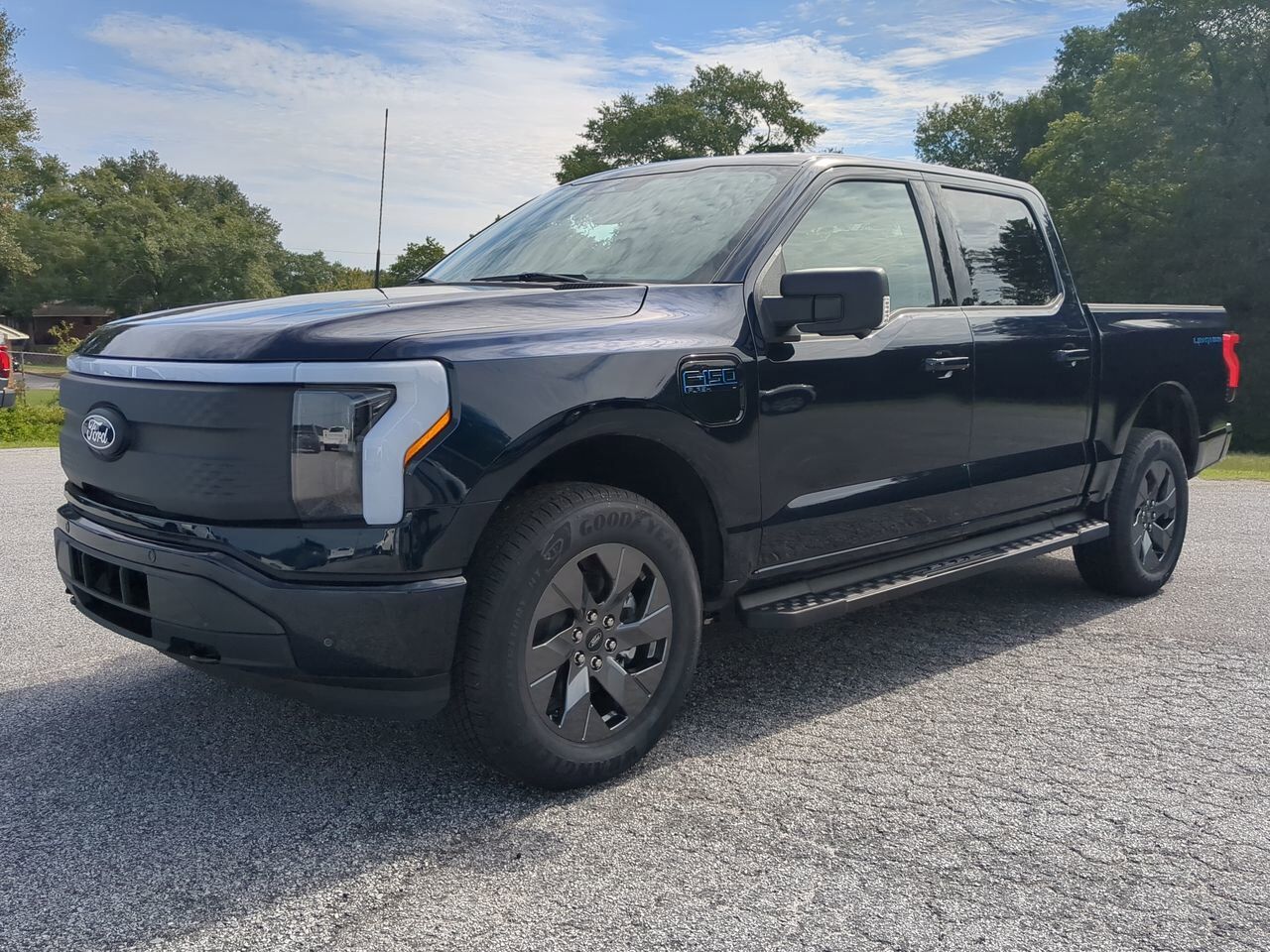 2025 Ford F-150 Lightning Flash Appleton WI