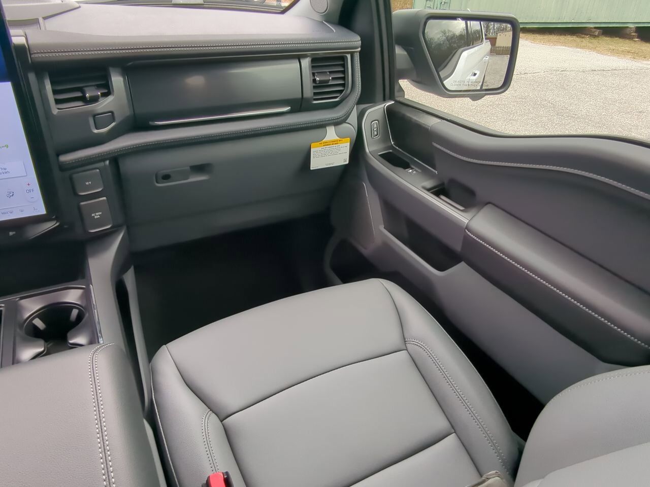 2025 Ford F-150 Lightning Flash Appleton WI