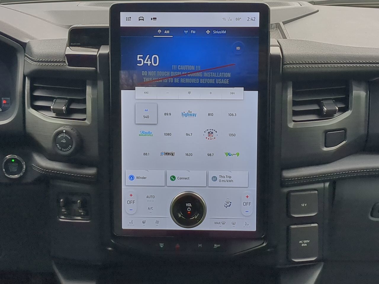 2025 Ford F-150 Lightning Flash Appleton WI