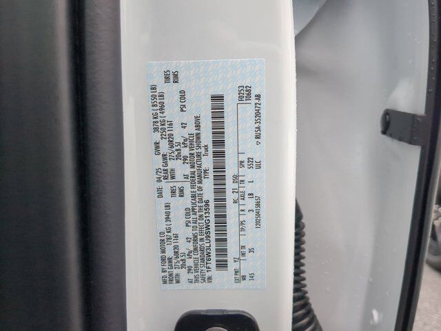 2025 Ford F-150 Lightning Flash Appleton WI