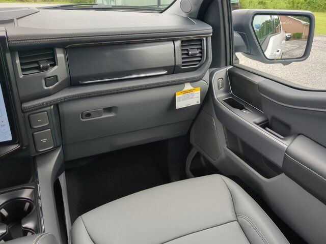 2025 Ford F-150 Lightning Flash Appleton WI