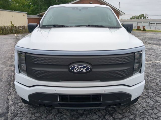 2025 Ford F-150 Lightning Flash Appleton WI