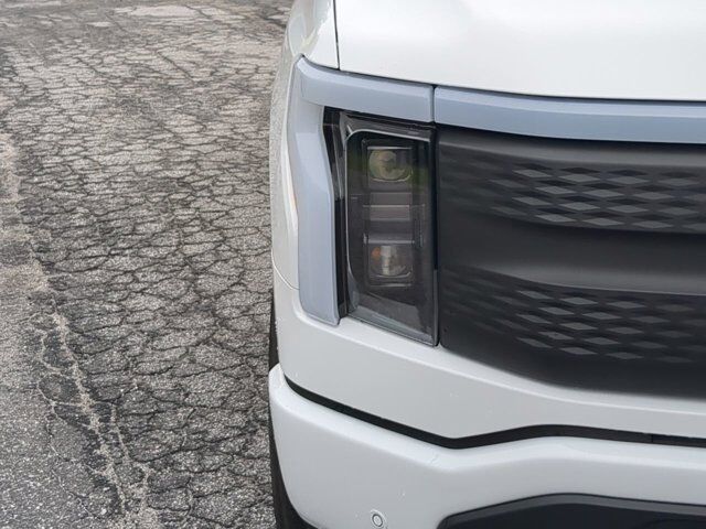 2025 Ford F-150 Lightning Flash Appleton WI