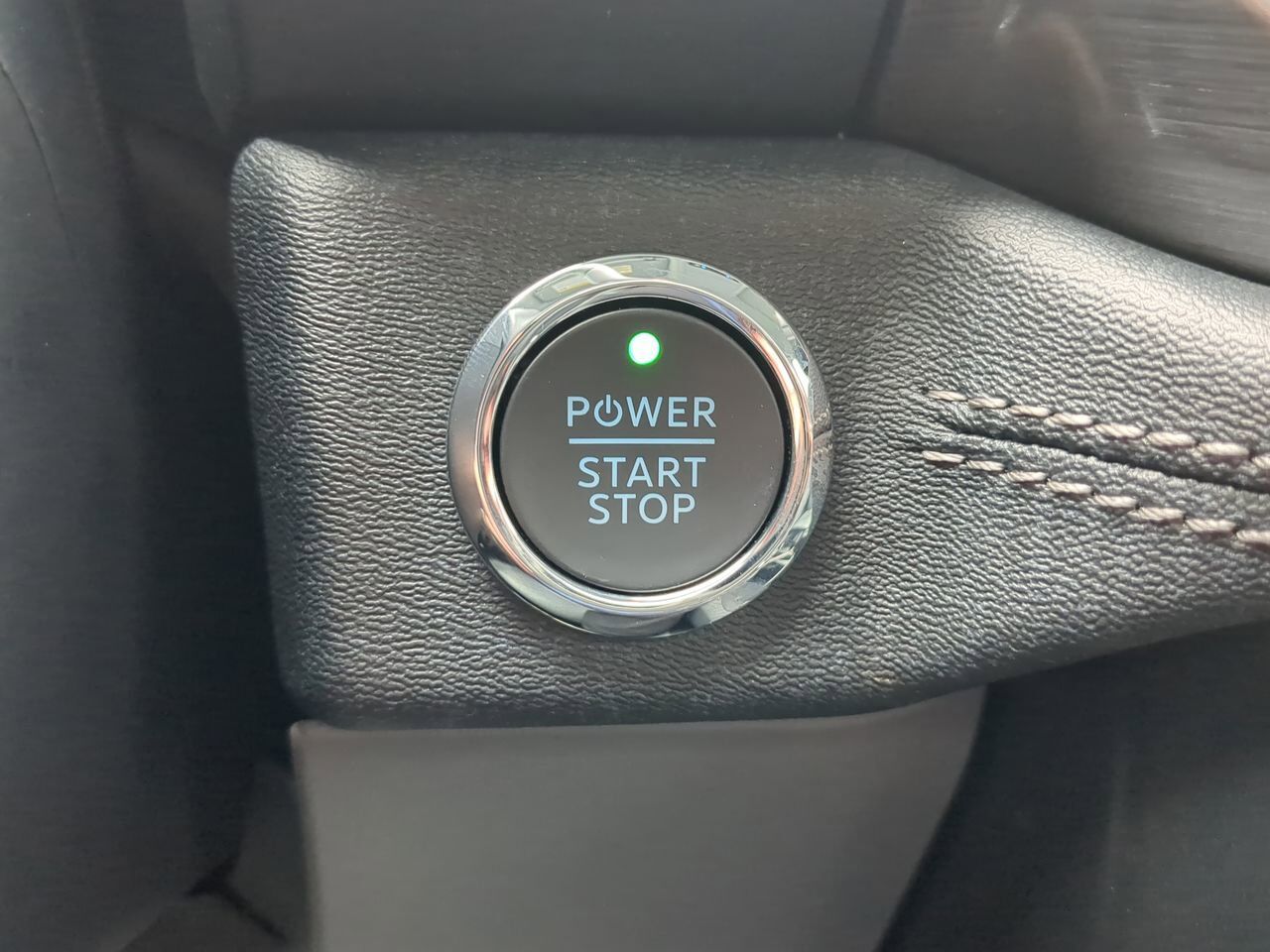 2025 Ford F-150 Lightning Flash Appleton WI