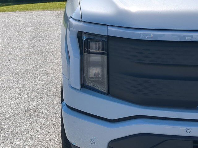 2025 Ford F-150 Lightning Flash Appleton WI