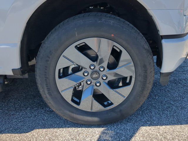 2025 Ford F-150 Lightning Flash Appleton WI