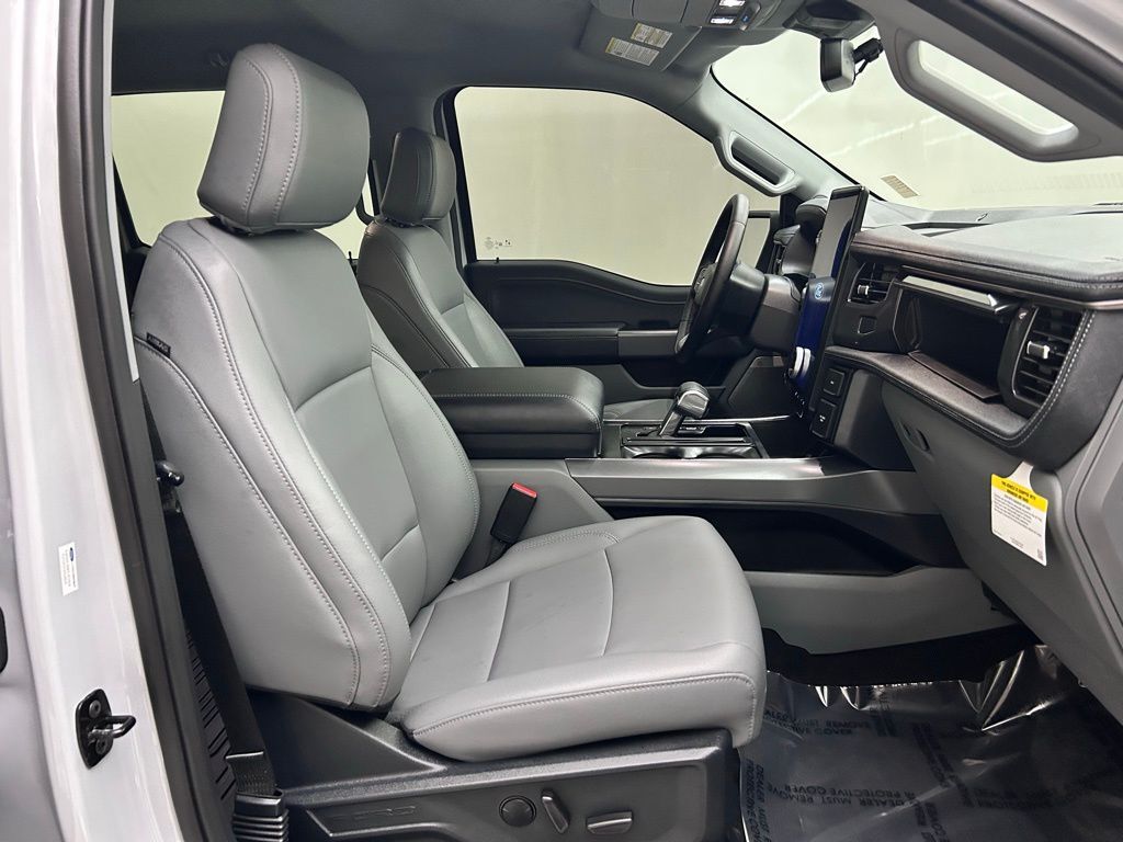 2025 Ford F-150 Lightning Flash Portland OR