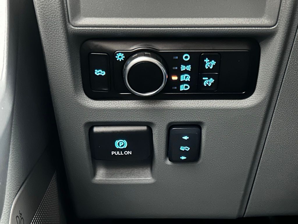 2025 Ford F-150 Lightning Flash Portland OR