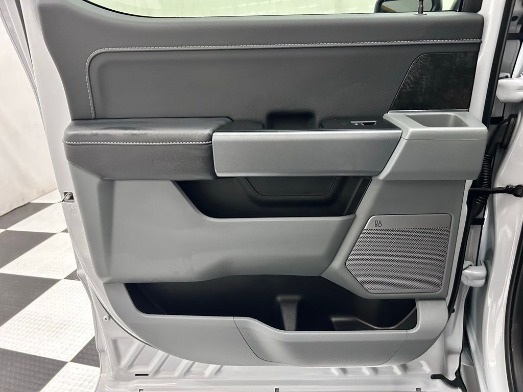 2025 Ford F-150 Lightning Flash Portland OR