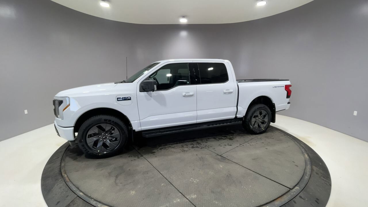 2025 Ford F-150 Lightning Flash Sherwood Park AB