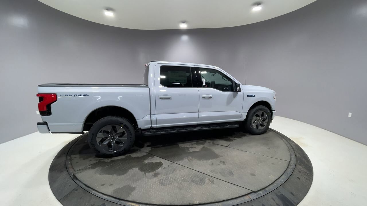 2025 Ford F-150 Lightning Flash Sherwood Park AB