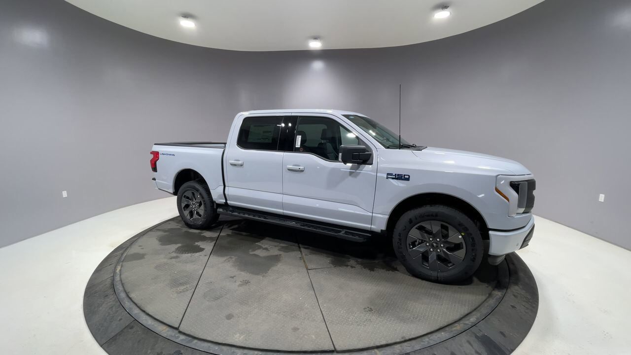 2025 Ford F-150 Lightning Flash Sherwood Park AB