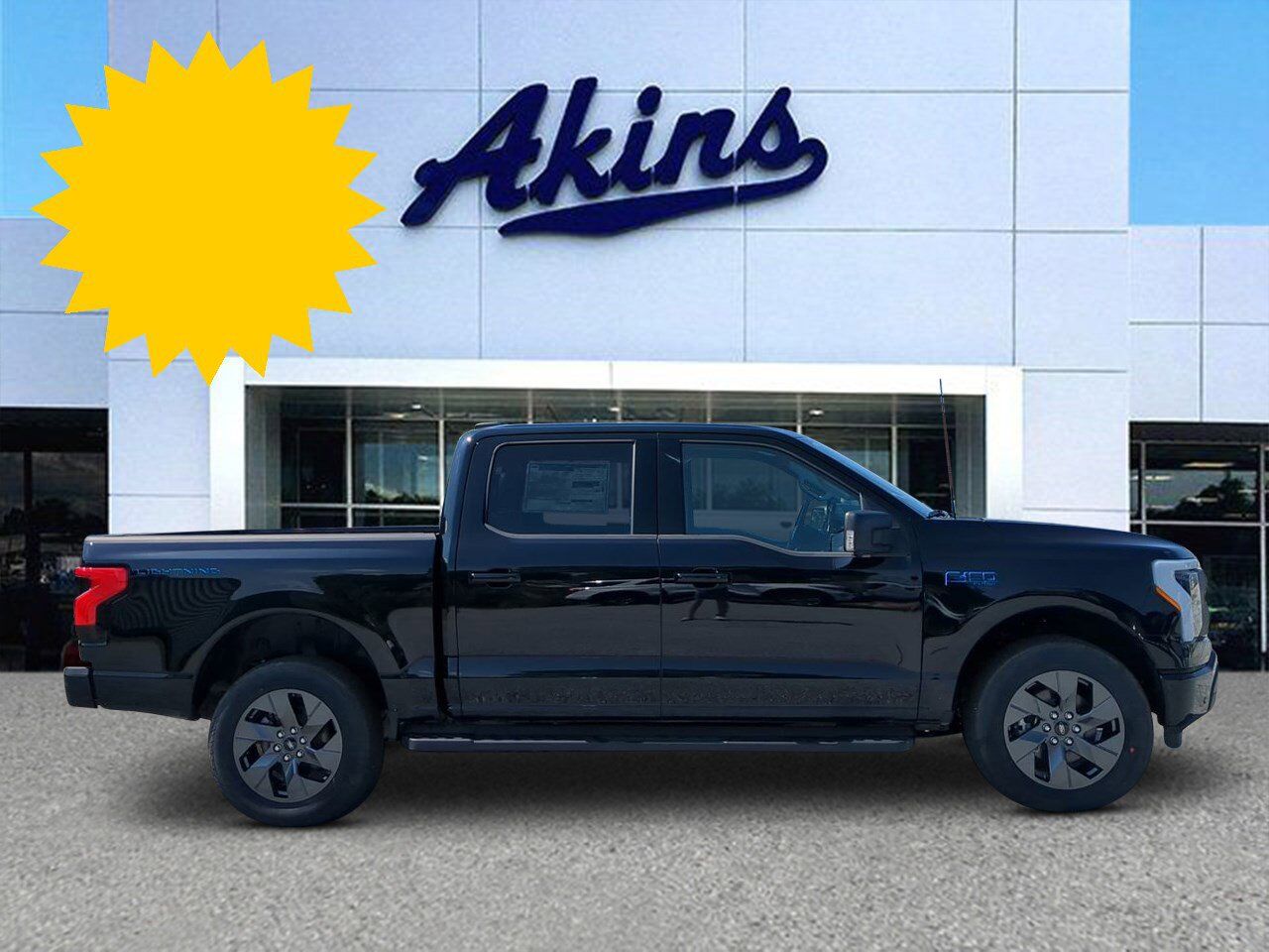 2025 Ford F-150 Lightning Flash