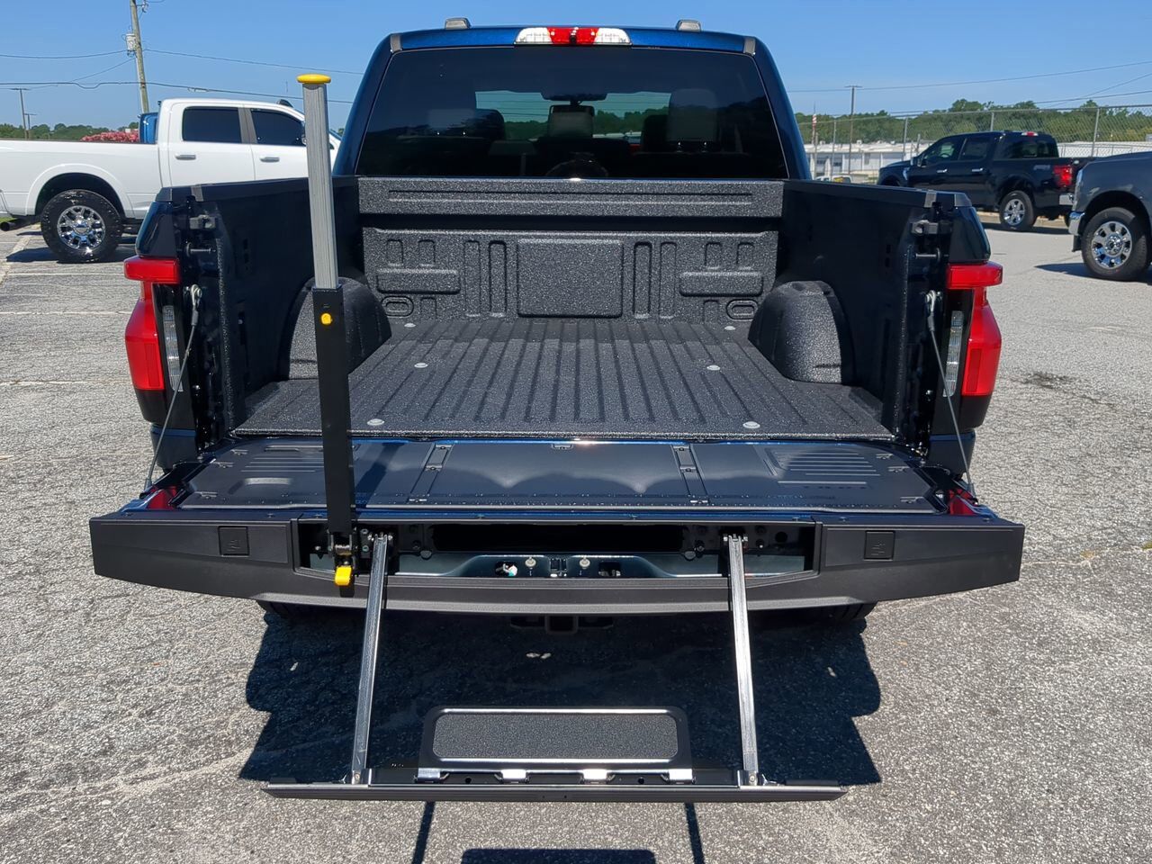 2025 Ford F-150 Lightning Flash Winder GA