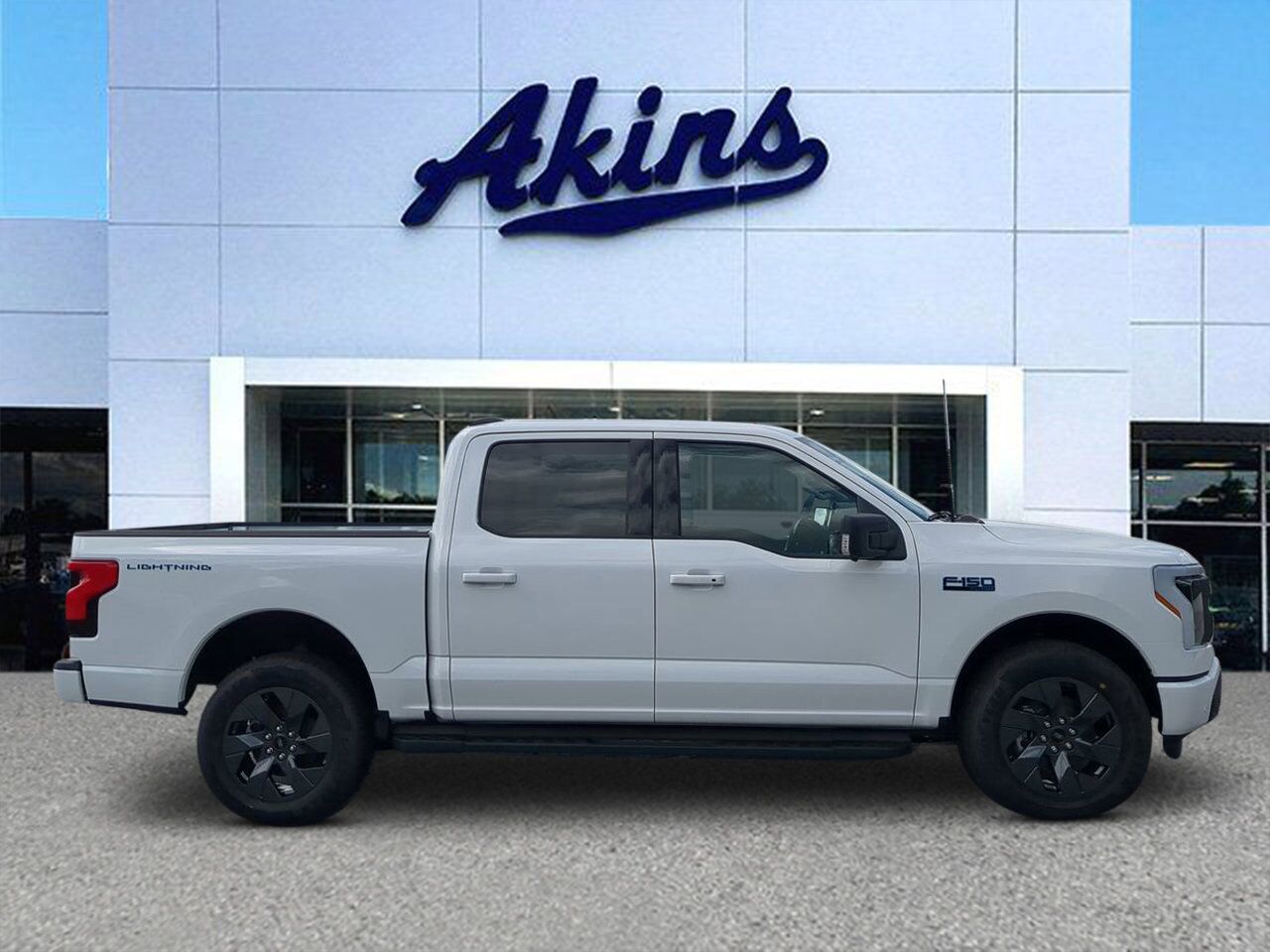 2025 Ford F-150 Lightning Flash