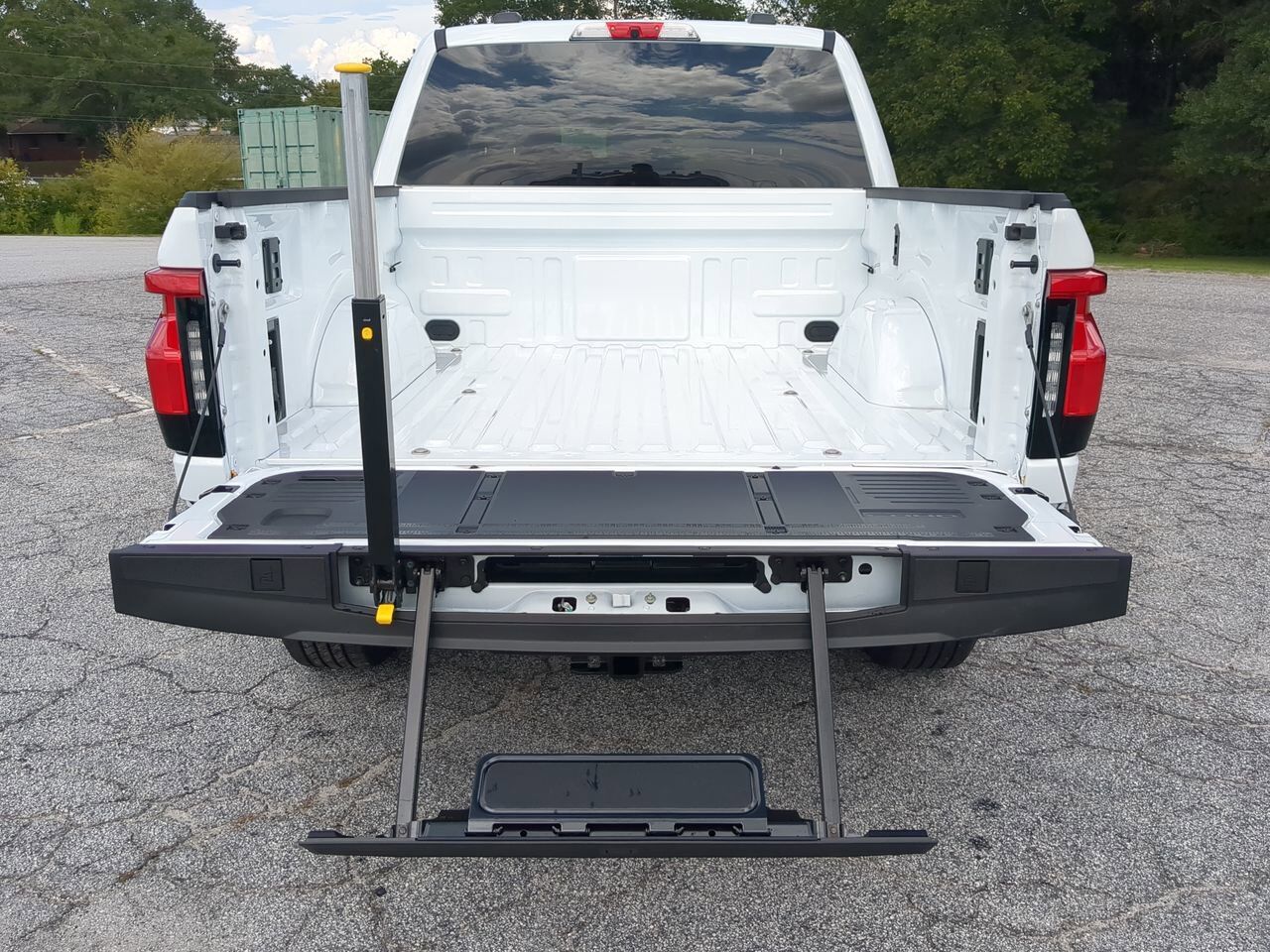 2025 Ford F-150 Lightning Flash Winder GA