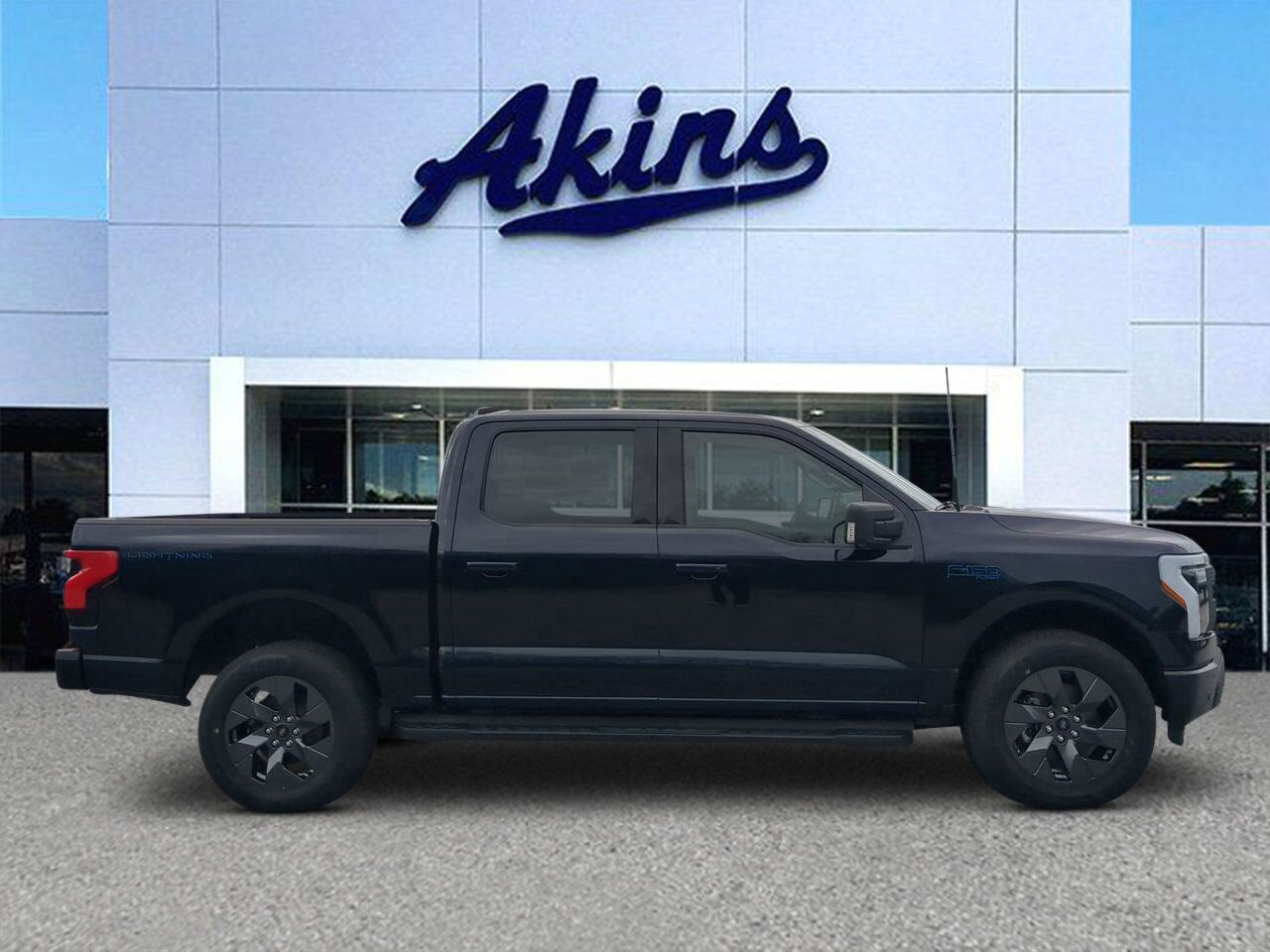 2025 Ford F-150 Lightning Flash