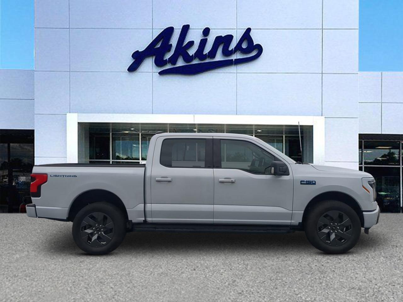 2025 Ford F-150 Lightning Flash