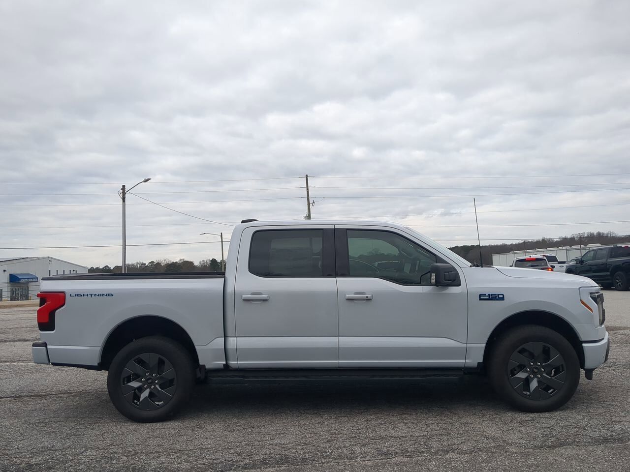 2025 Ford F-150 Lightning Flash