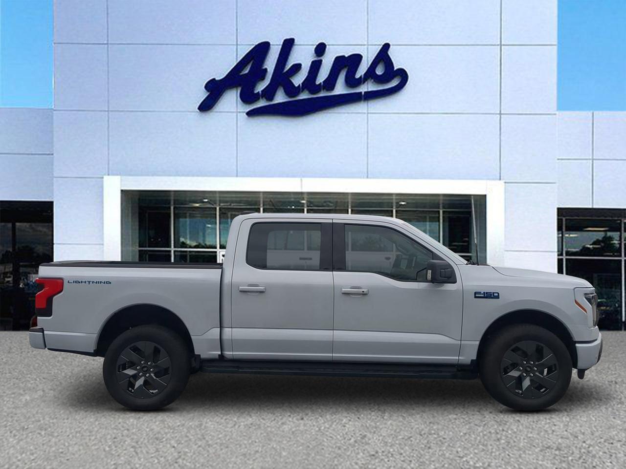 2025 Ford F-150 Lightning Flash