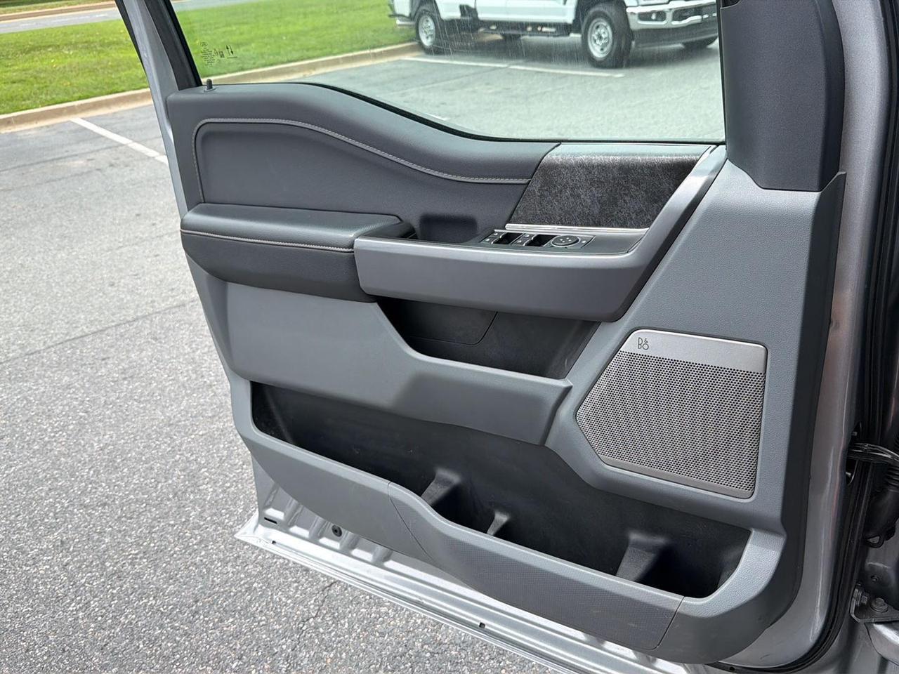 2025 Ford F-150 Lightning Flash Gaithersburg MD