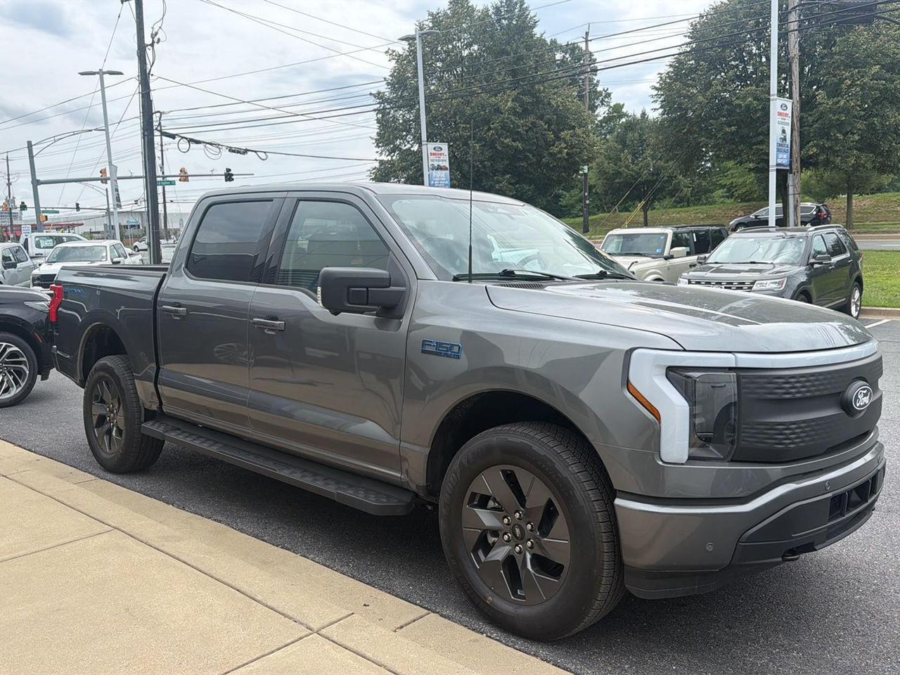 2025 Ford F-150 Lightning