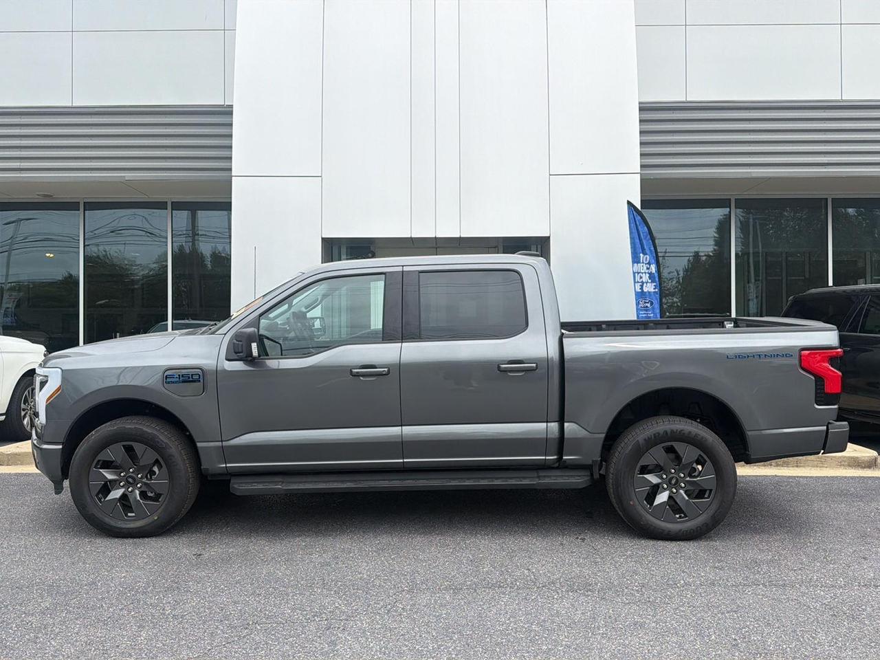 2025 Ford F-150 Lightning Flash Gaithersburg MD