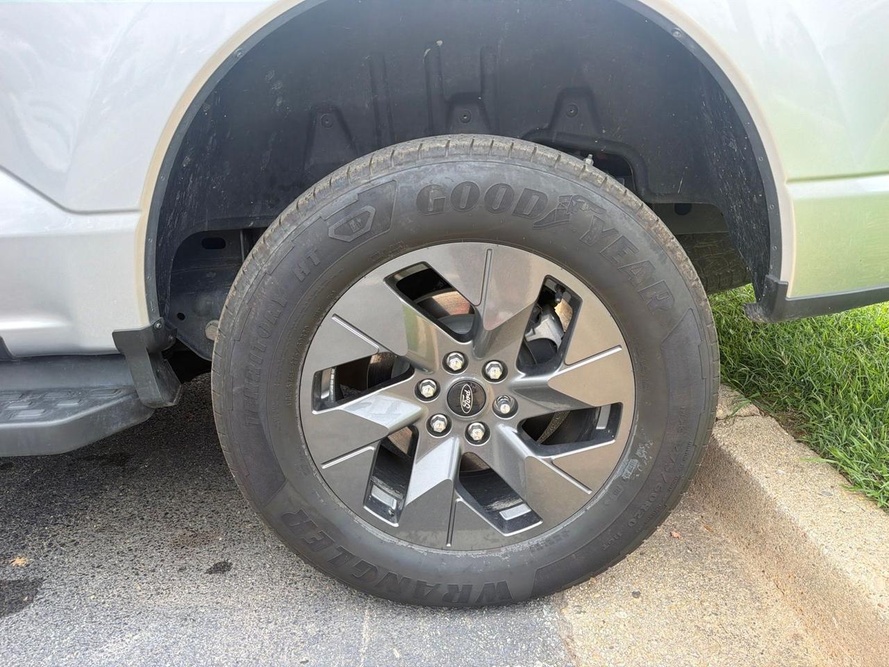 2025 Ford F-150 Lightning Flash Gaithersburg MD