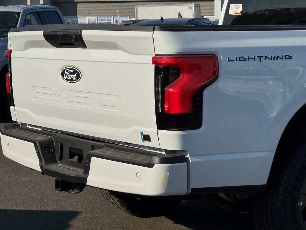 2025 Ford F-150 Lightning Flash Springfield VA